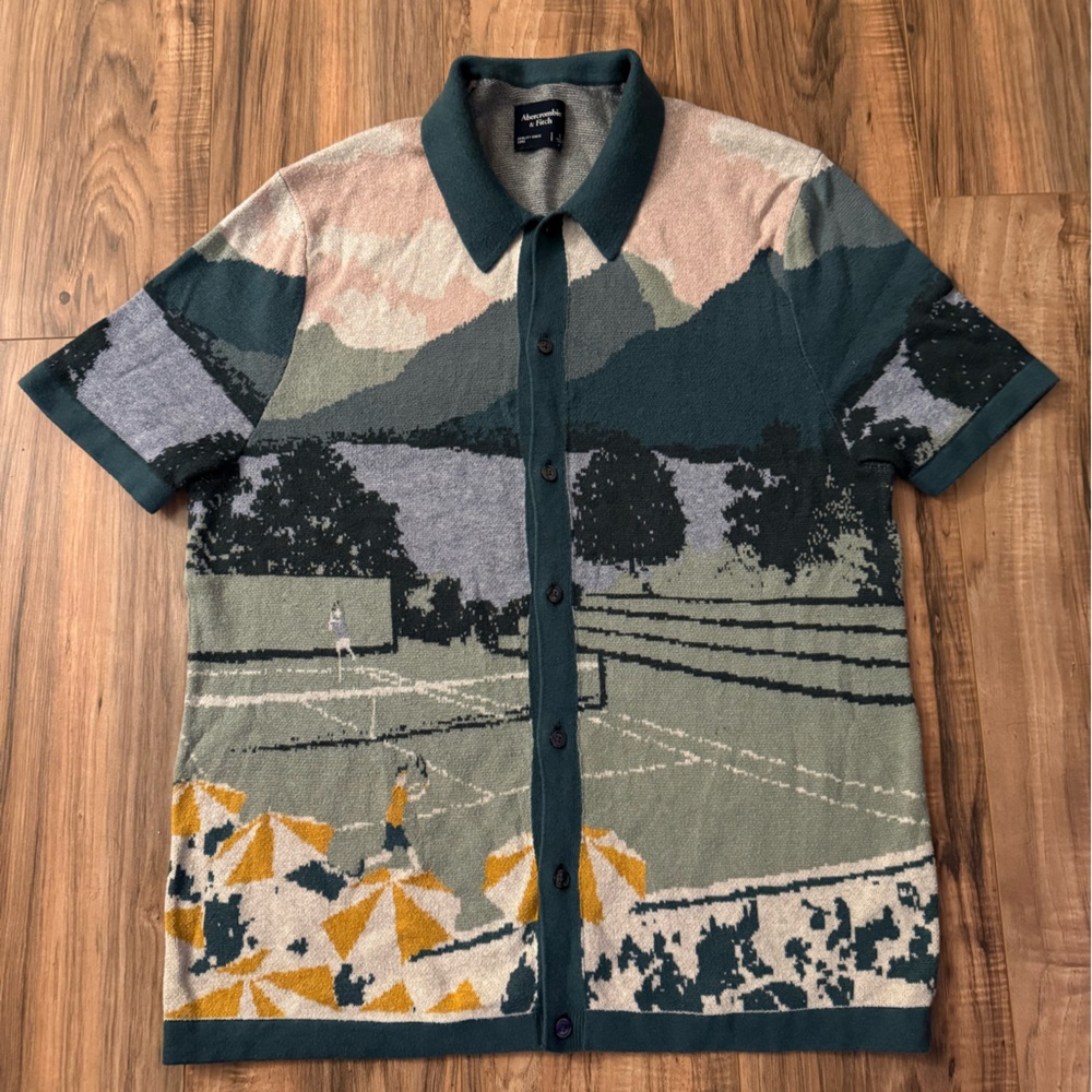 Abercrombie & Fitch Scenic Knit Short Sleeve Button Medium